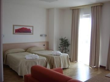 Park Hotel Mondovì Екстериор снимка